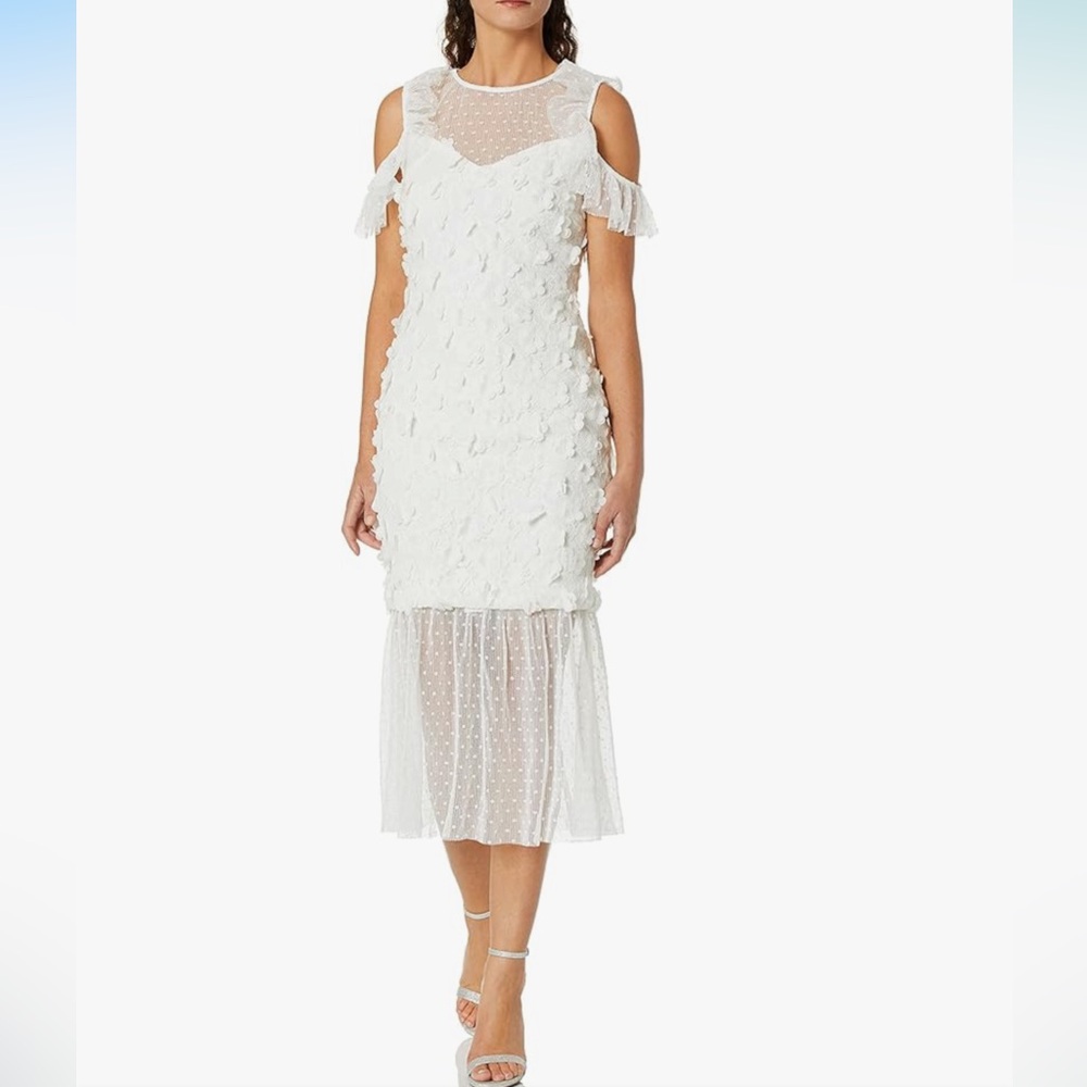 Elliatt White Cold-Shoulder Midi Dress